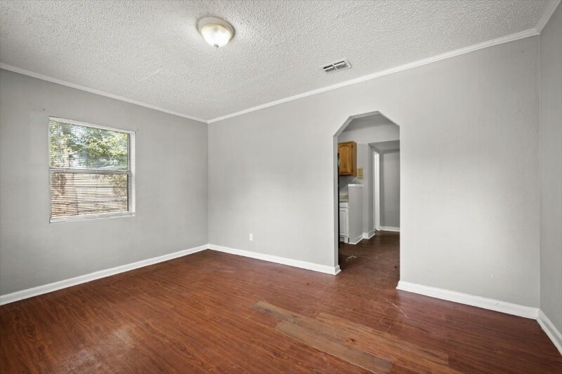 Building Photo - 1829 Lambert St