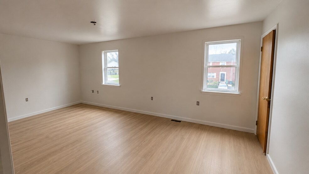 Building Photo - 1648 Angela Dr