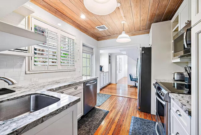 Building Photo - 4110 Washington Rd