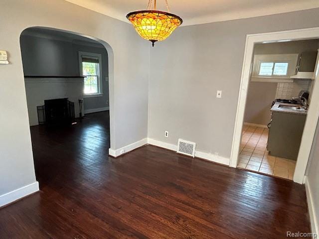 Building Photo - 809 N Dorchester Ave