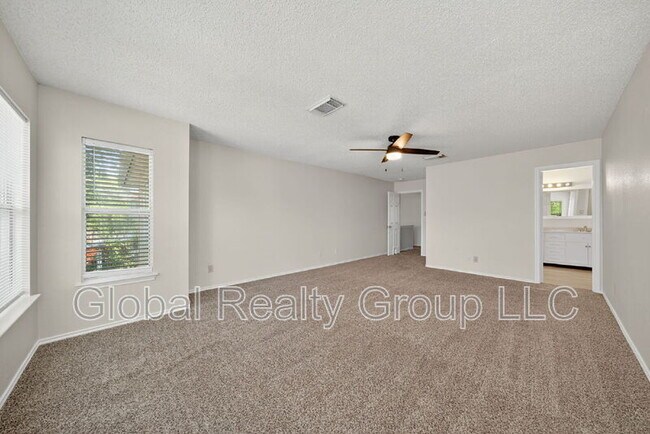 Building Photo - 3580 Olde Moss St