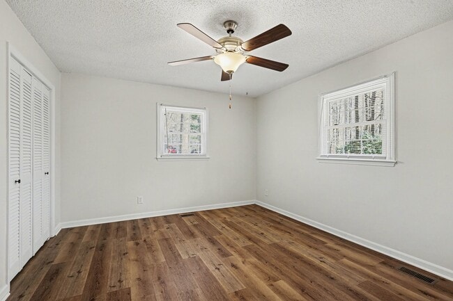 Building Photo - 755 Branch Water