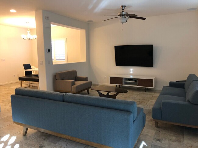 Building Photo - 8046 Mosaic Sunrise Ln