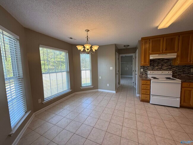 Building Photo - 12875 Marble Dr