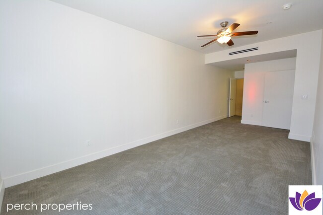 Building Photo - 6735 Yucca St