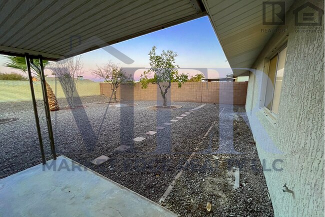 Building Photo - 2Bed/2Bath Home in 55+ Community in Sun Ci...