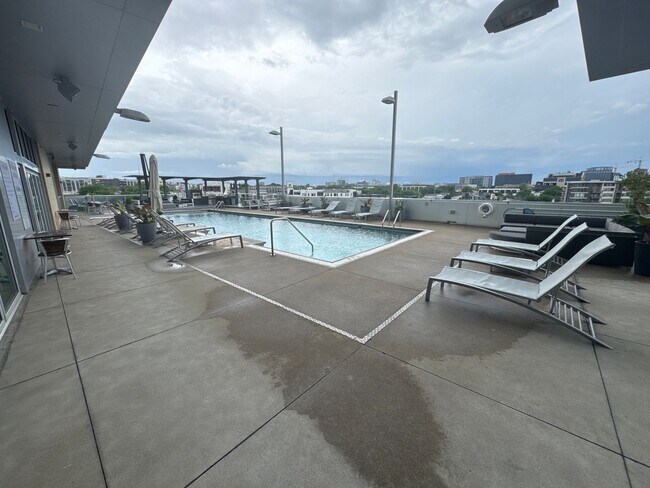 Building Photo - ? Special Offer: Apply and be approved by December 27, 2025, and receive ½ off the first month’s ...