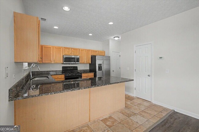Building Photo - 980 Windcroft Cir NW
