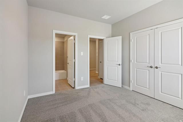 Building Photo - 3404 Eagle Mount Dr