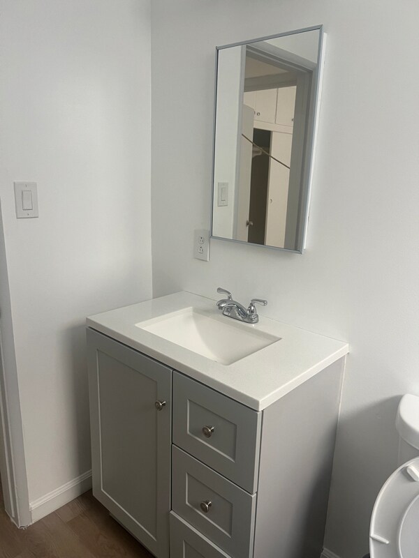 Building Photo - 3426 Mentone Ave