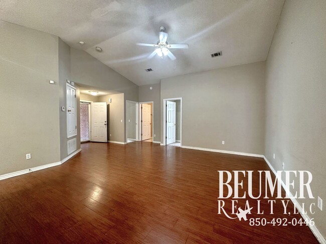 Building Photo - Charming 3br 2ba Home for Rent - Less than...