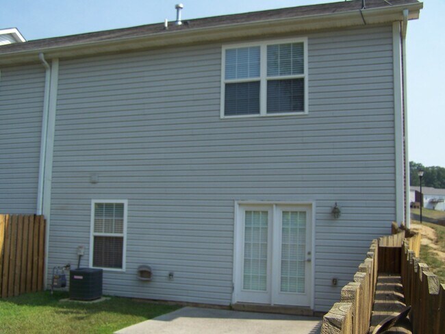 Building Photo - 7920 Ellisville Ln