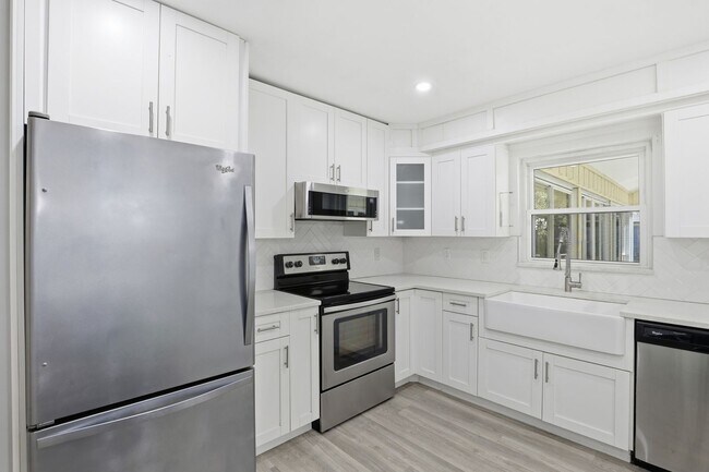 Building Photo - Northwood Oaks in Northwest Gainesville