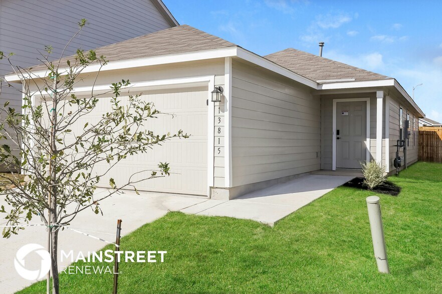 Building Photo - 13815 Goat Cv