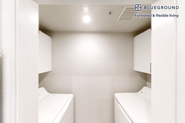 Building Photo - 1300 The Alameda