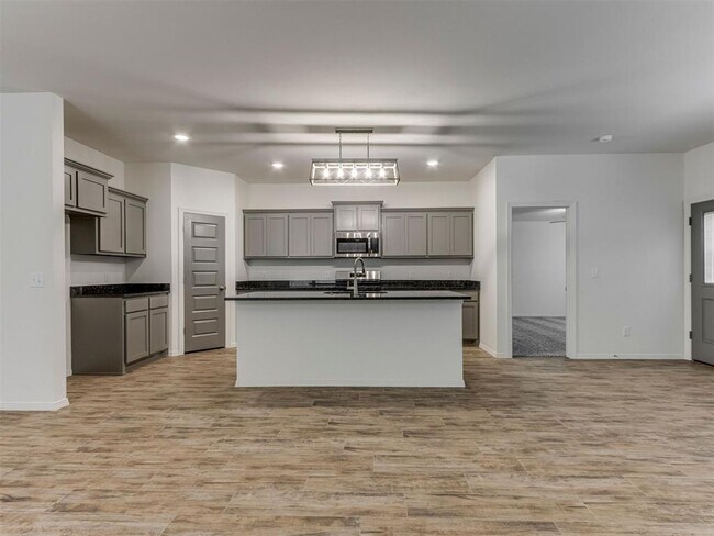 Building Photo - 10653 SW 18th St