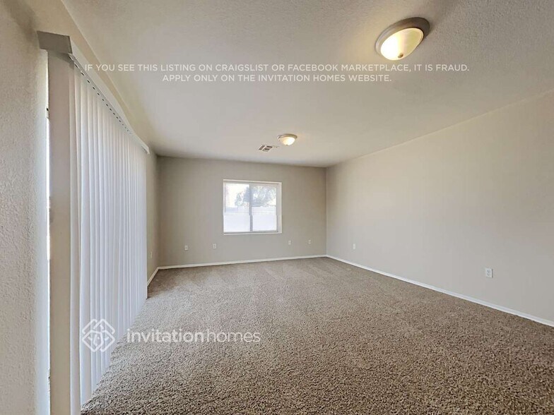 Building Photo - 113 N Jade Cir