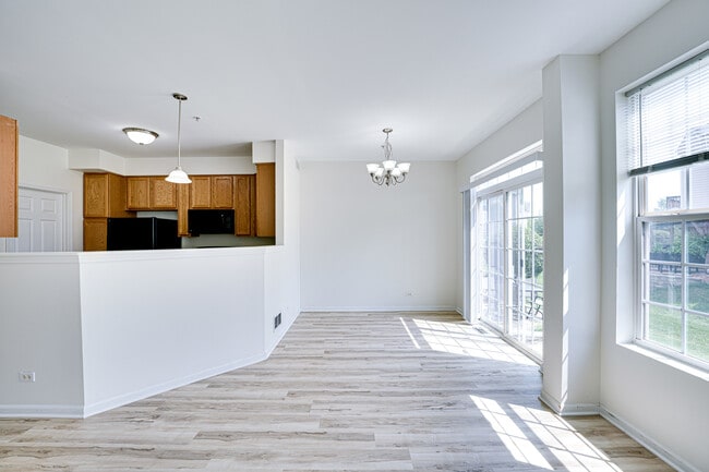 Building Photo - 3962 Evans Ct