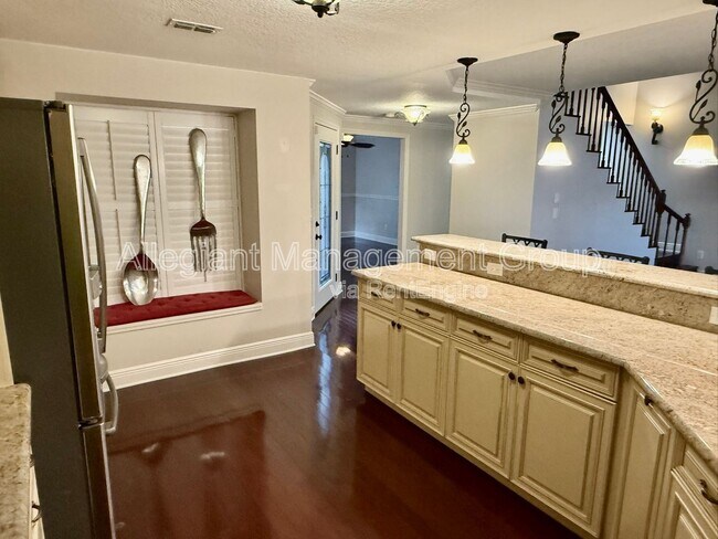 Building Photo - 1217 Salerno Ct