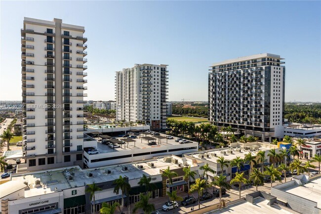 Building Photo - 5350 NW 84th Ave