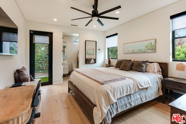 Building Photo - 18589 Linnet St