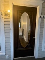 Building Photo - 134 Perry St