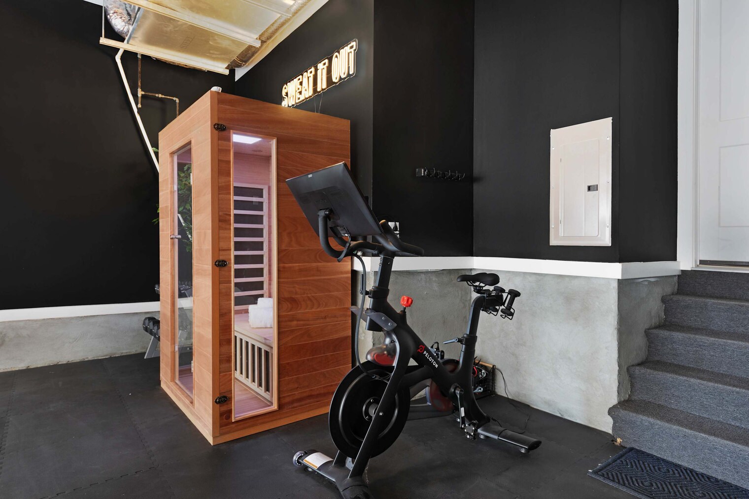 Building Photo - 1308 Montgomery Ave