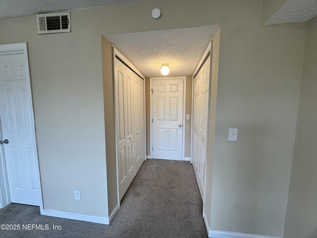 Building Photo - 3917 Corrida Ct