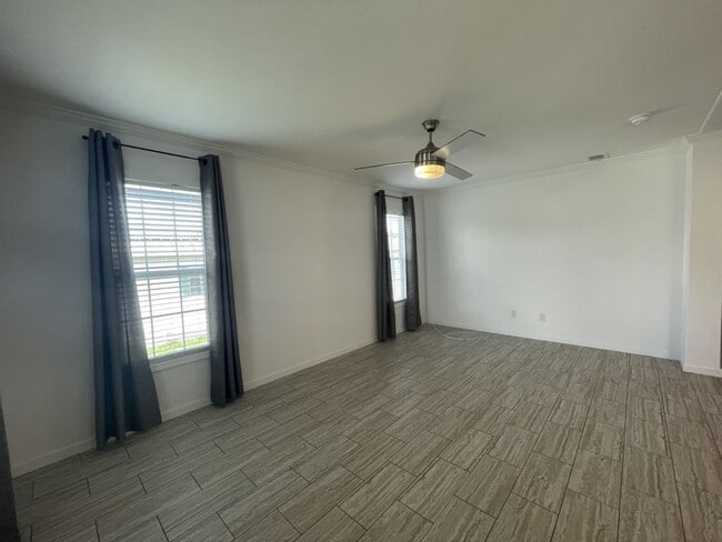 Building Photo - 13124 Lemon Ave