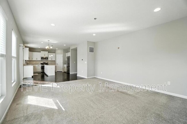 Building Photo - 6888 Lady Abigail Dr