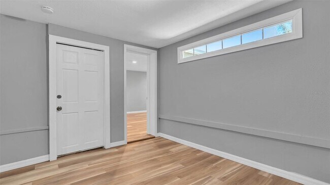 Building Photo - 6801 46th Ave N