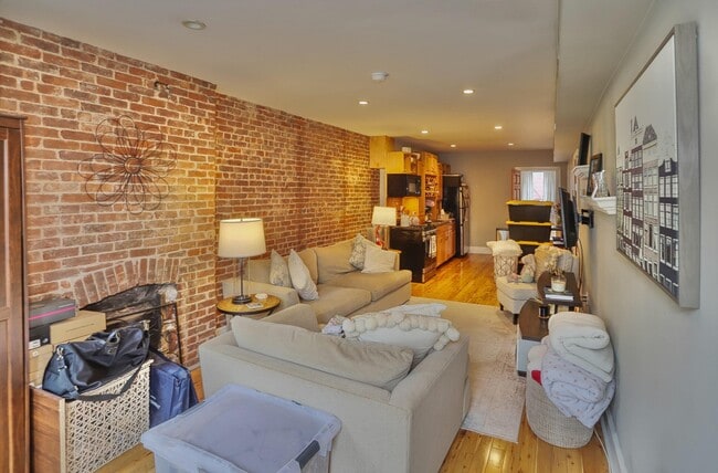 Building Photo - 341 Park Ave
