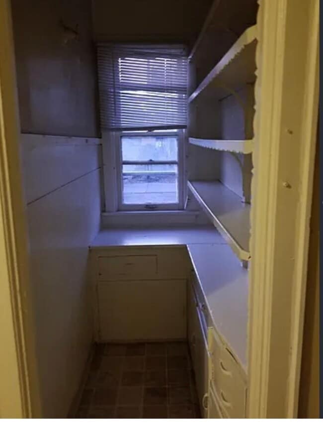 Building Photo - 2413 N 37th St