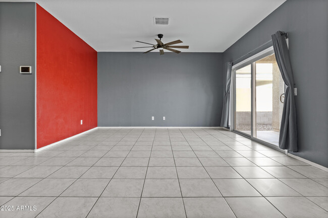Building Photo - 4972 E Living Stone Way