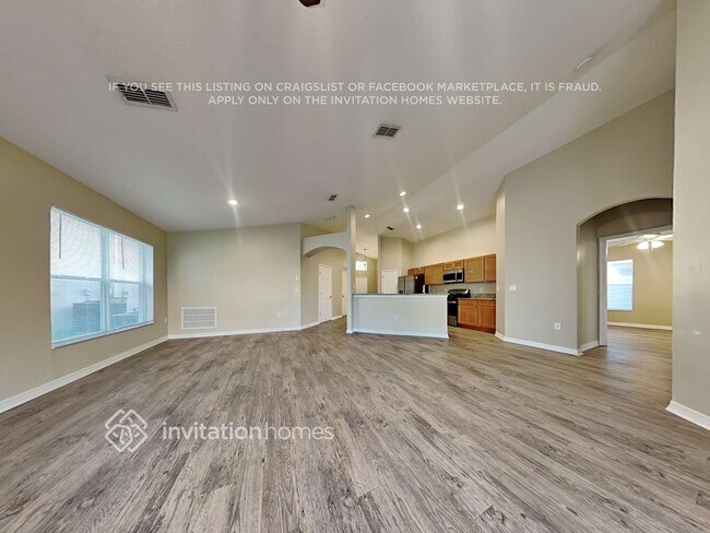 Building Photo - 1151 Sophia Blvd