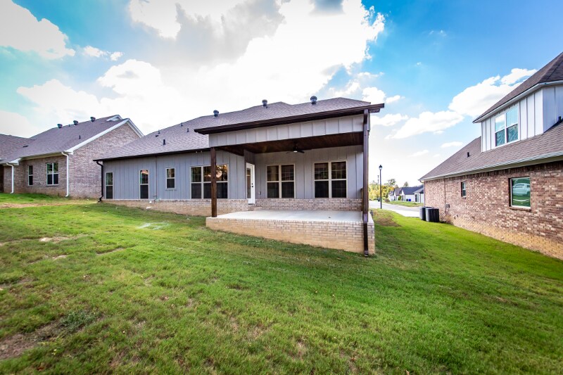 Building Photo - 3570 Sylvia Spgs Dr