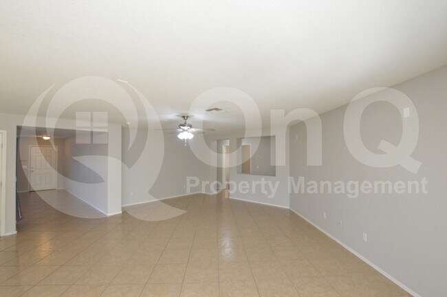 Building Photo - 3735 E Sheffield Rd
