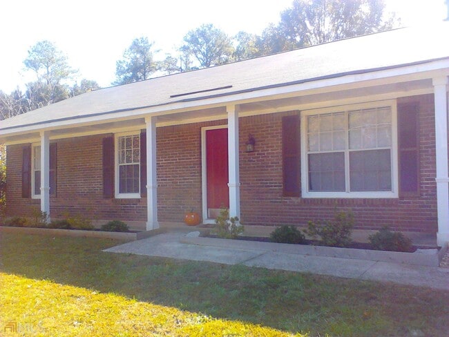 Primary Photo - 1631 Rolling Hills Trail SE