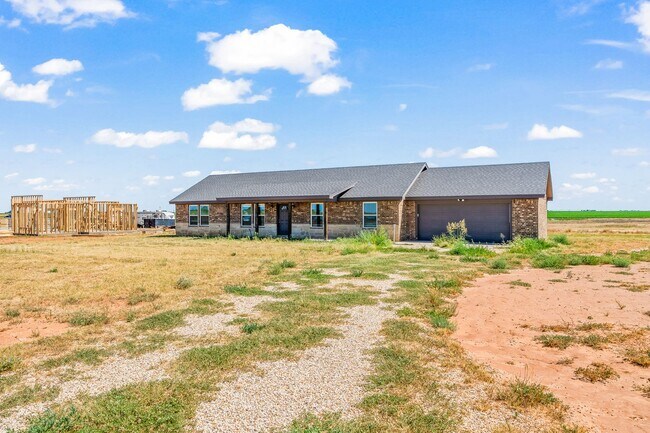 Building Photo - 8536 E County Rd 5500