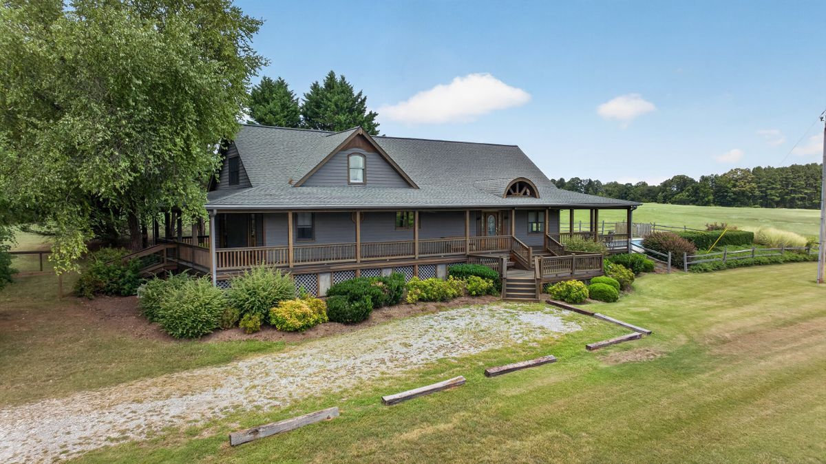 Building Photo - 441 State Rd 1541