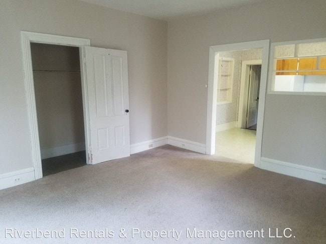 Primary Photo - 1103 8th St E