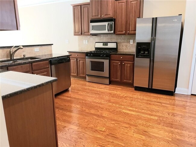 Building Photo - 5201 Wellsley Bend