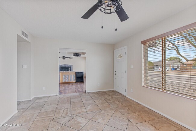 Building Photo - 1601 W Marco Polo Rd