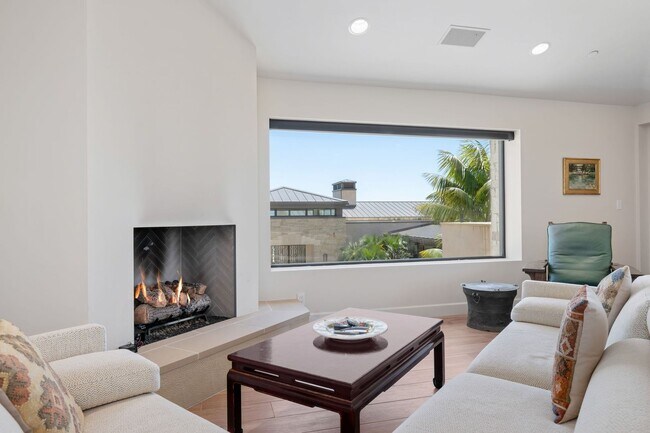 Building Photo - Tuscan Dream Villa in Summerland — Ocean Views, Orchard Serenity, Fully Furnished Retreat