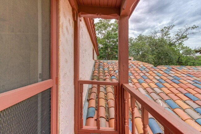 Building Photo - 2305 18th St