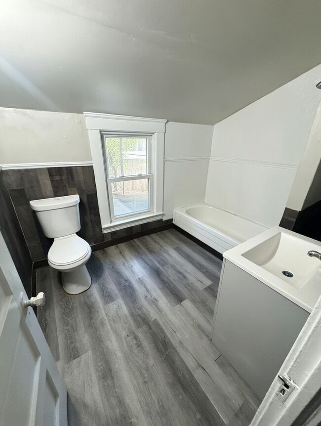 Building Photo - Charming Cape Cod Home with Character and Potential