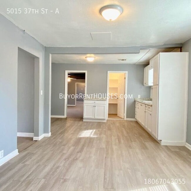 Building Photo - 5015 37th St