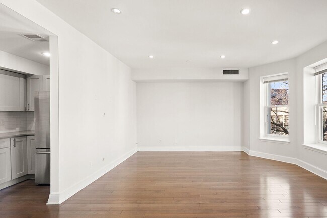 Building Photo - 1733 20th St NW