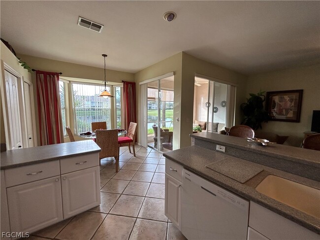 Building Photo - 20726 Country Barn Dr