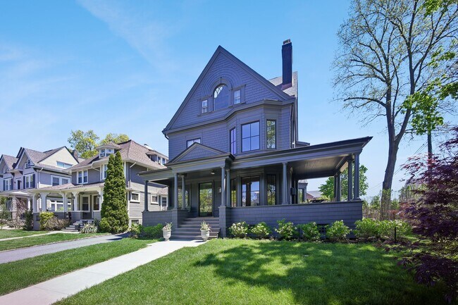 Building Photo - 75 Midland Ave